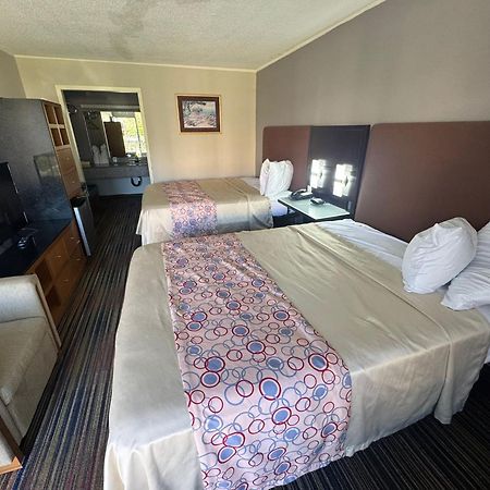 Discovery Inn ラファイエット エクステリア 写真